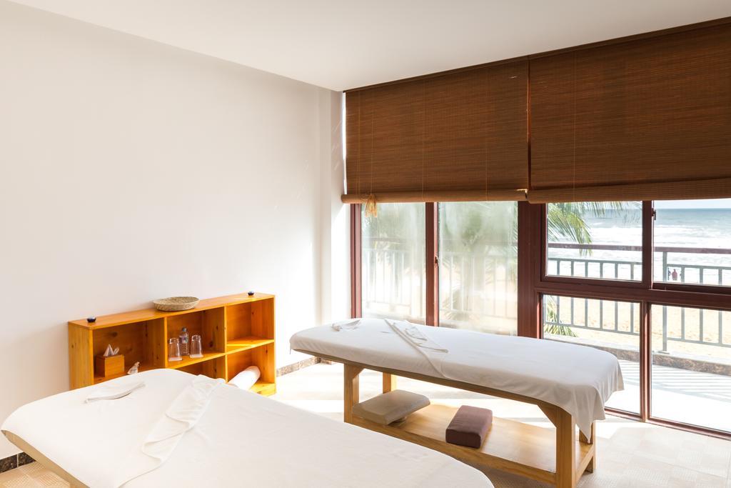 Jie Jie Beach Hotel Вадува Екстериор снимка