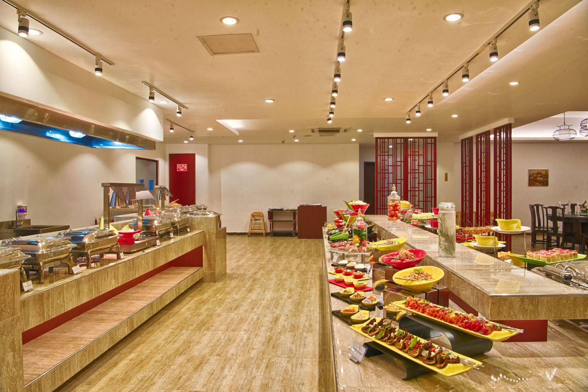 Jie Jie Beach Hotel Вадува Екстериор снимка